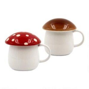 Mushroom Lidded Mugs Set